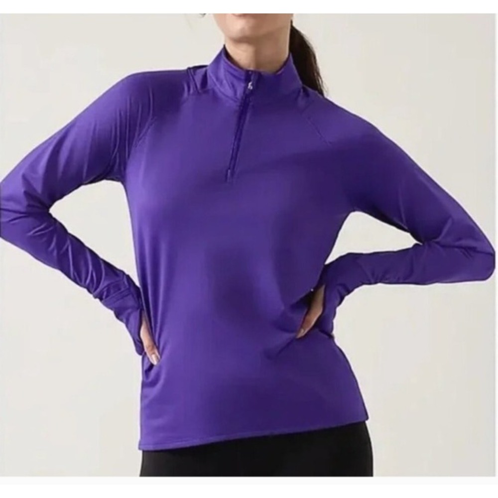 Athleta Whistler Half Zip Pullover Jacket Womens M Purple Thumbhole Back Pocket